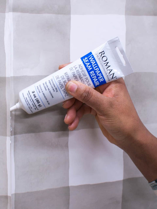 How To Repair Damaged Wallpaper - ROMAN Products